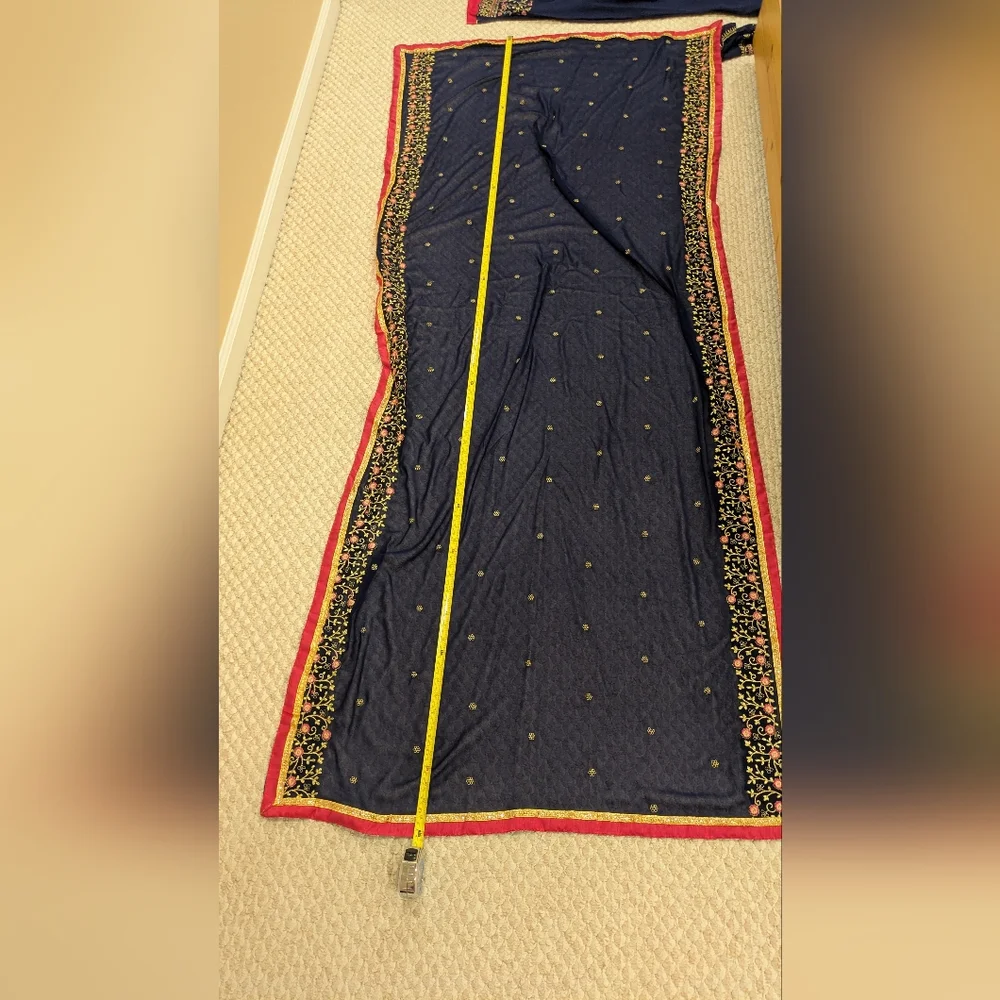 3-Piece Salwar Kameez Set Navy & Magenta Embroidered - Picture 12 of 13